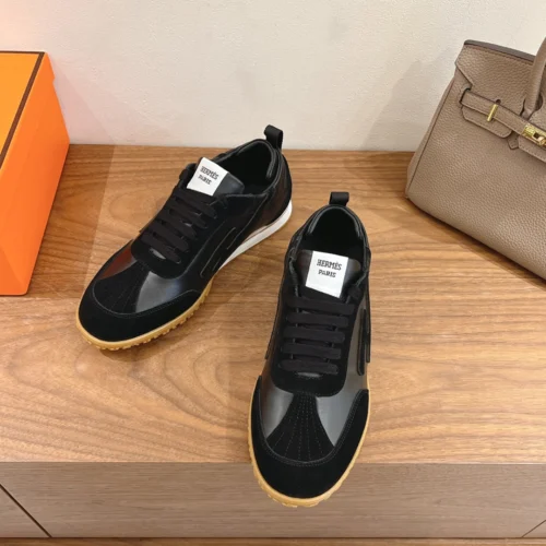 エルメス スニーカー 《ジェット》 ブラック