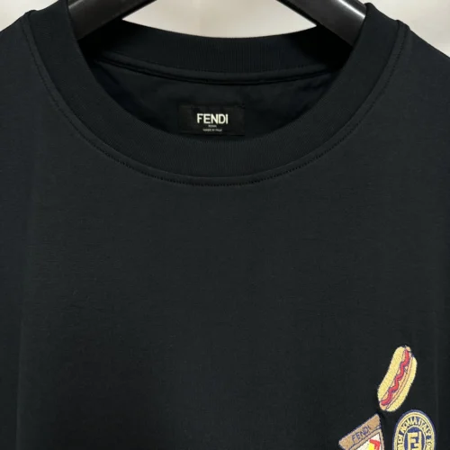 フェンディ コットン Fendilicious Tシャツ ブラック - 画像 (4)